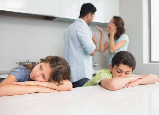 conferencia mama y papa se separan